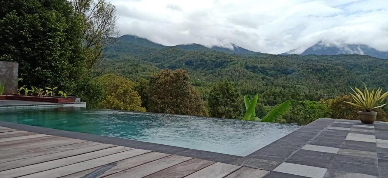 Nadya Homestay Munduk Buitenkant foto